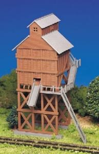 HO Plasticville Coaling Station 