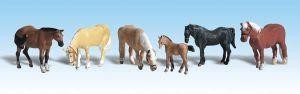 HO Farm Horses 